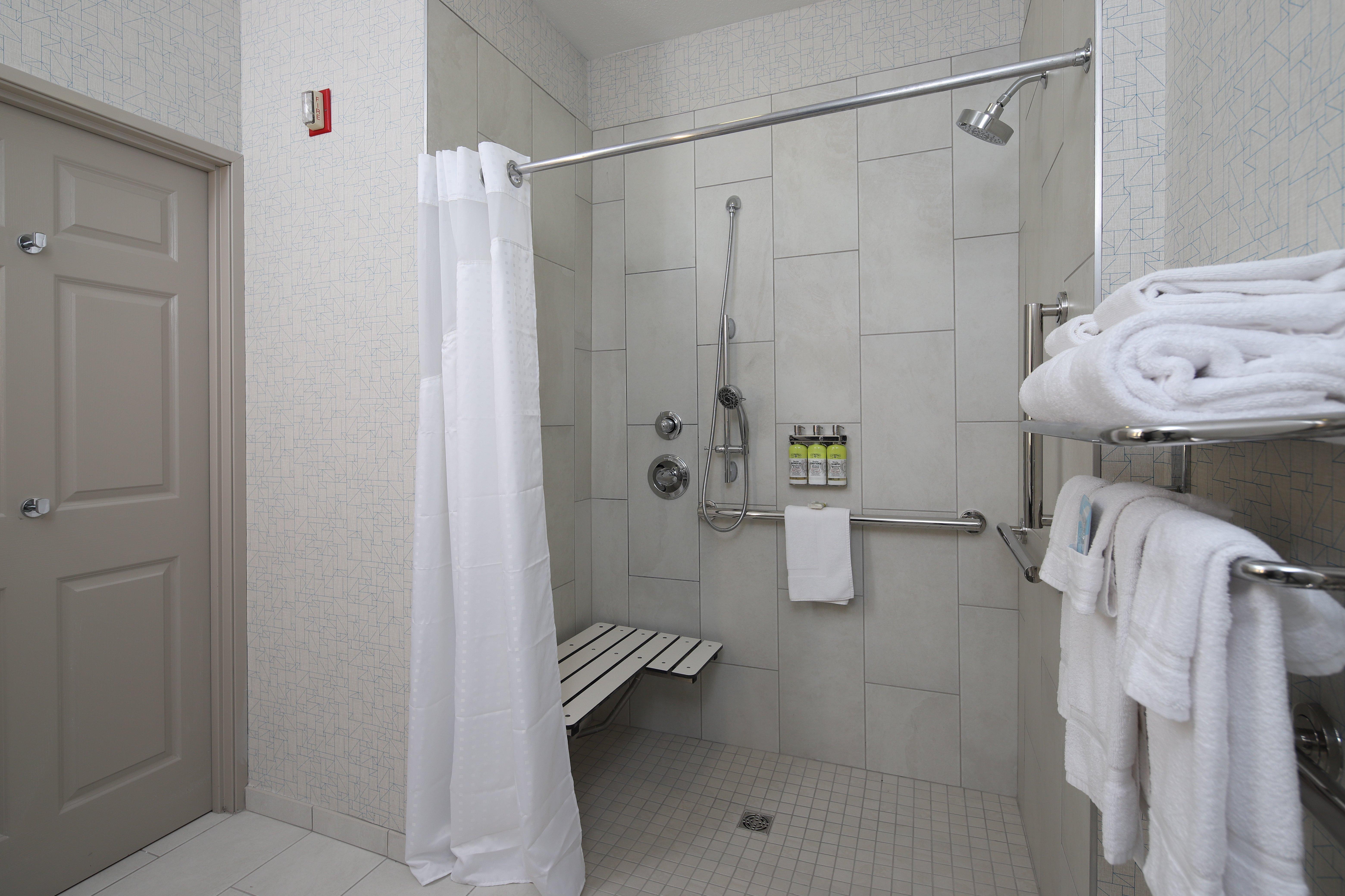 Holiday Inn Express Grand Rapids Southwest, An Ihg Hotel Grandville Bagian luar foto