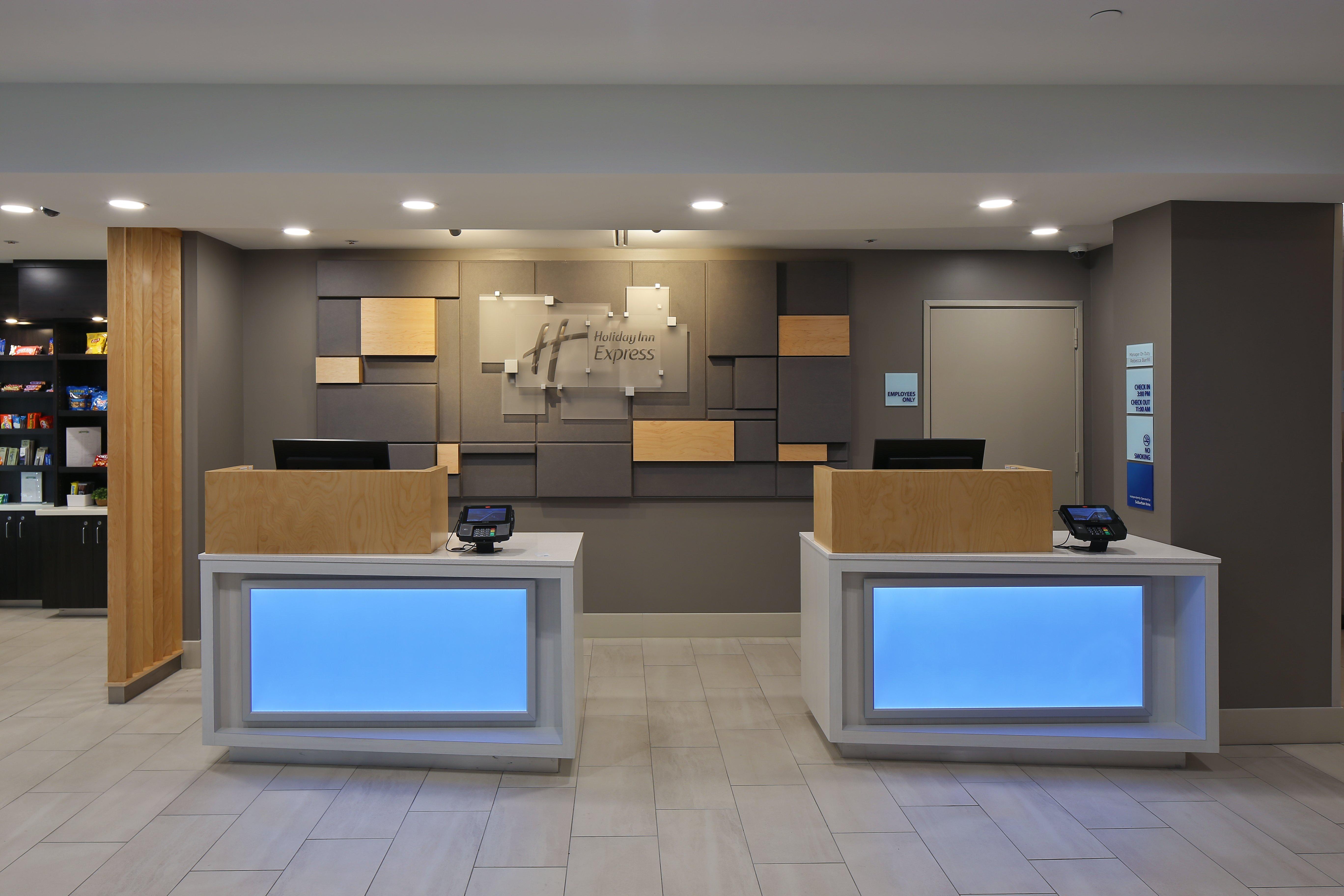 Holiday Inn Express Grand Rapids Southwest, An Ihg Hotel Grandville Bagian luar foto